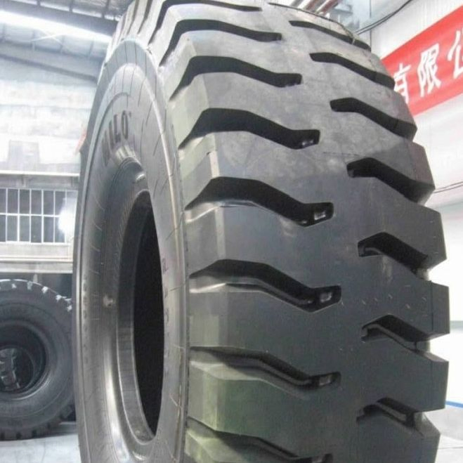 Durable Hilo 18.00r33 21.00r33 Steel Radial OTR Tires E4 Pattern for Mining Haul Trucks and Quarry Equipment