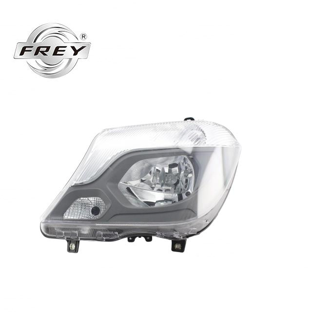 Headlamp for Mercedes Sprinter 906 OEM: 9068200361