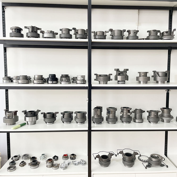 Выжимной подшипник сцепления для грузовиков ME540229