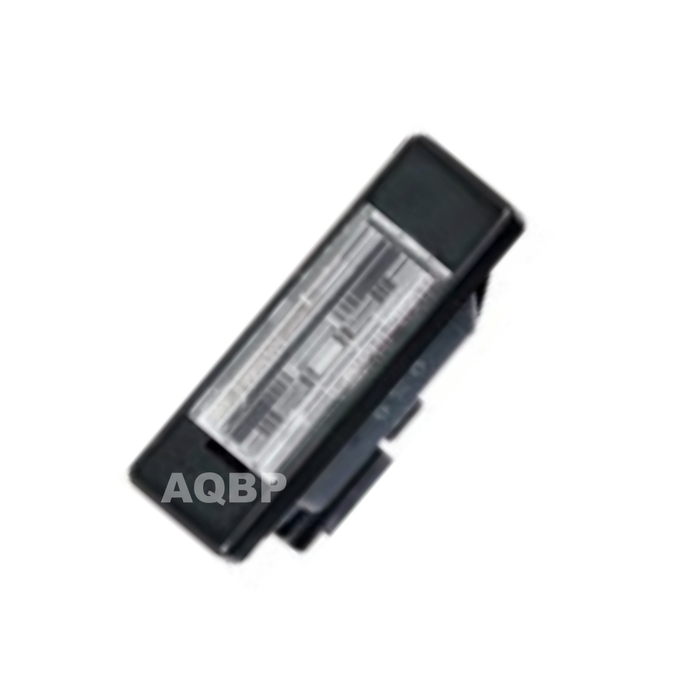 Фонарь подсветки номерного знака для MG3 2011 (OEM 30004757)