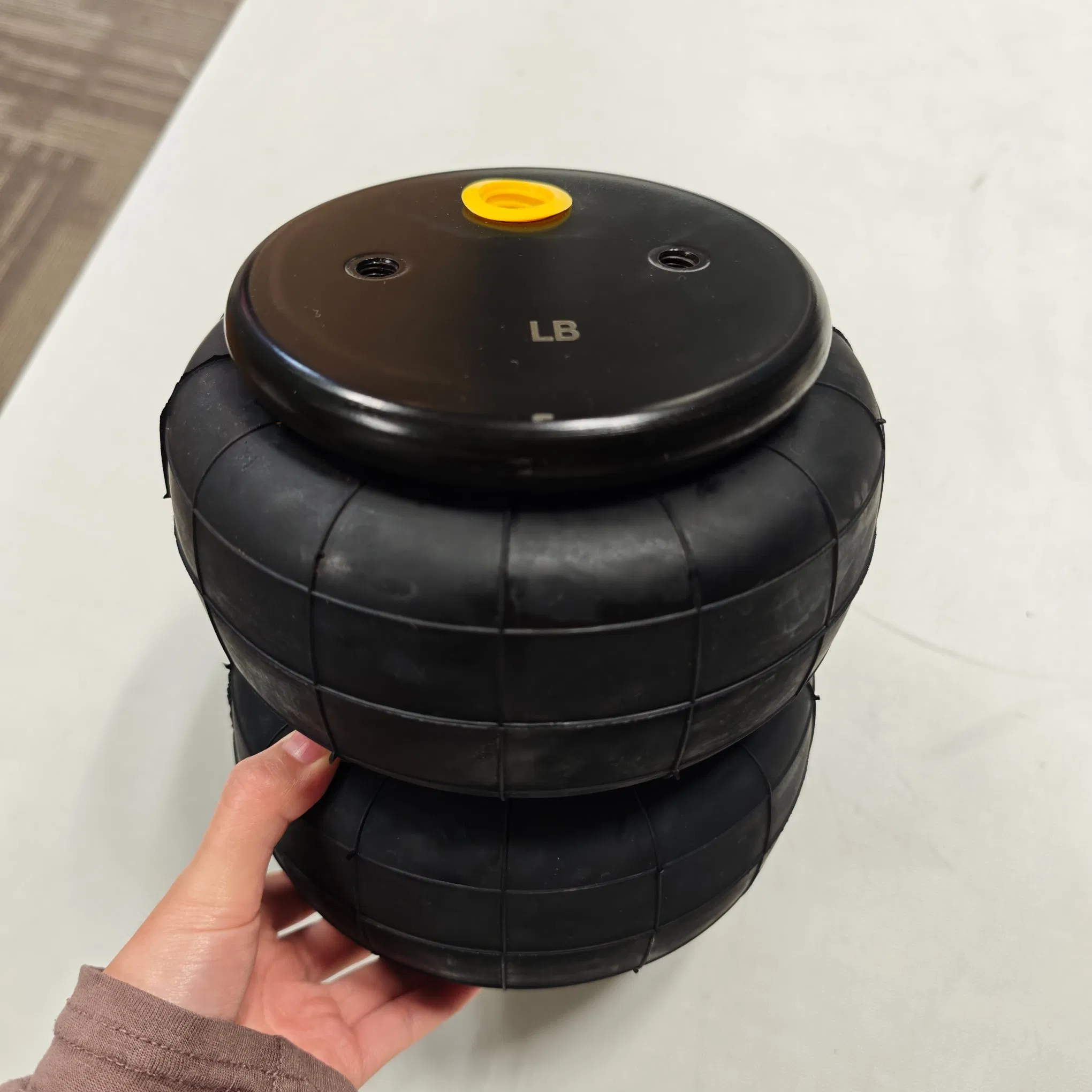 Shock Absorber Auto Parts 2e2600 Natural Rubber Bend Style Bstyle Air Spring