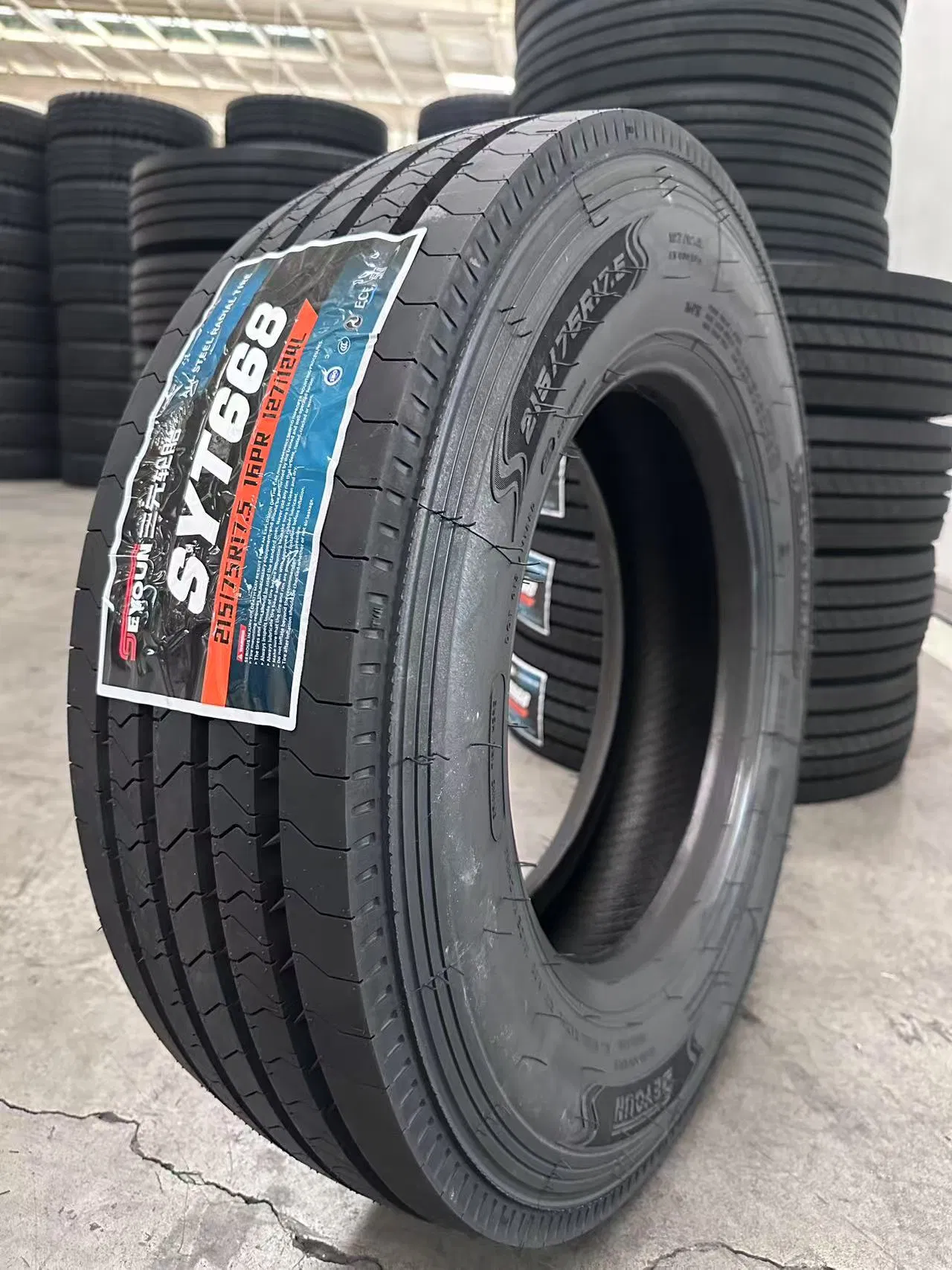 Truck Tyre 215/75r17.5 Block Pattern