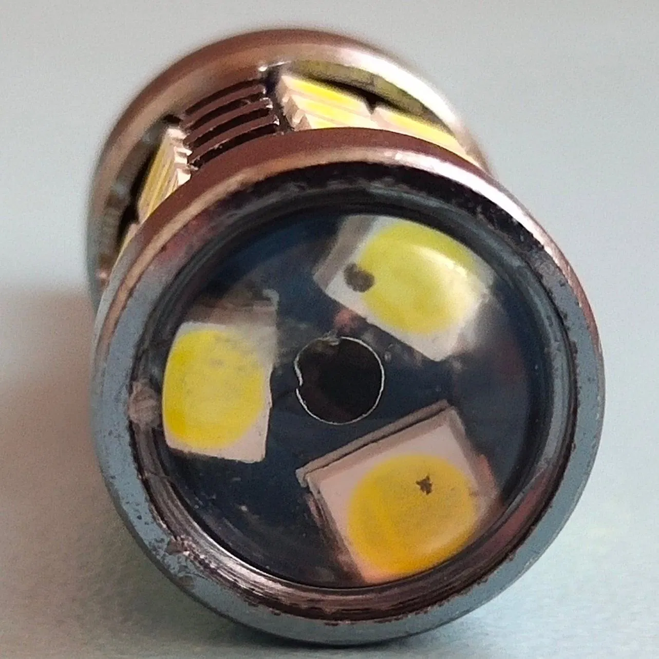 Светодиодная лампа T10 5W/6W для авто