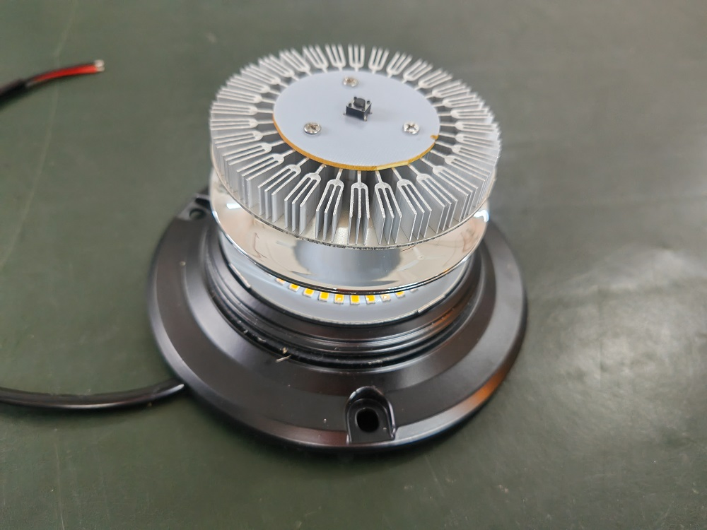 Светодиодный маяк 360° для спецтехники, 45Вт