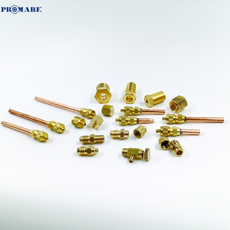 GM Compressor Hose Adapter Straight out Rear Adapter Block Flat Face