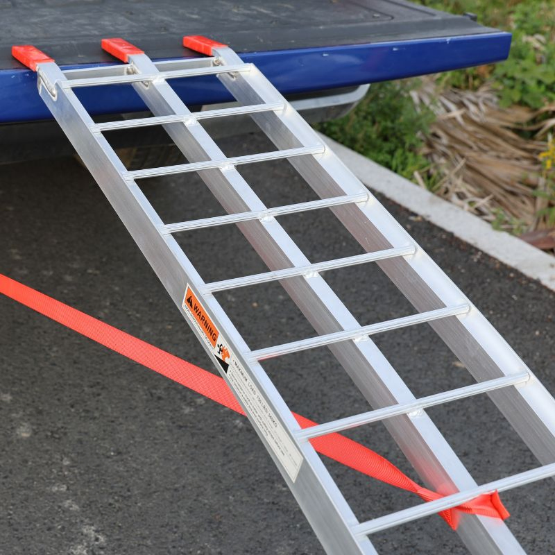 Heavy-Duty 680kg Motorcycle Loading Ramp for Atvs and Bikes