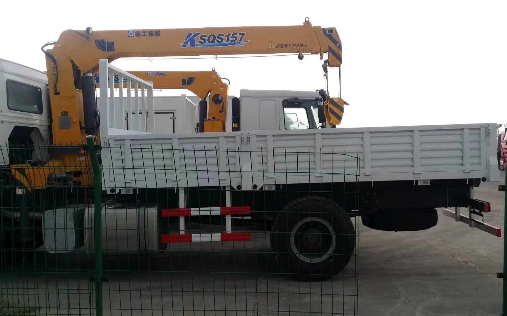 Мобильный кран тяжелого класса Derunman