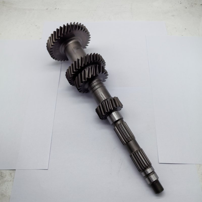 Промежуточный вал КПП Isuzu OEM 8-94435143-1