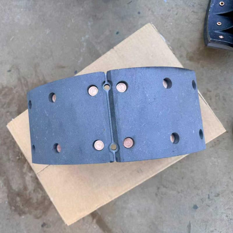 Тормозная колодка Yongxin 3501B247085WBS для грузовиков