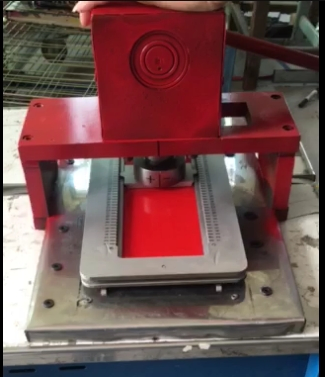 Hand Manual Press Machine for Aluminium Blank Car License Plate