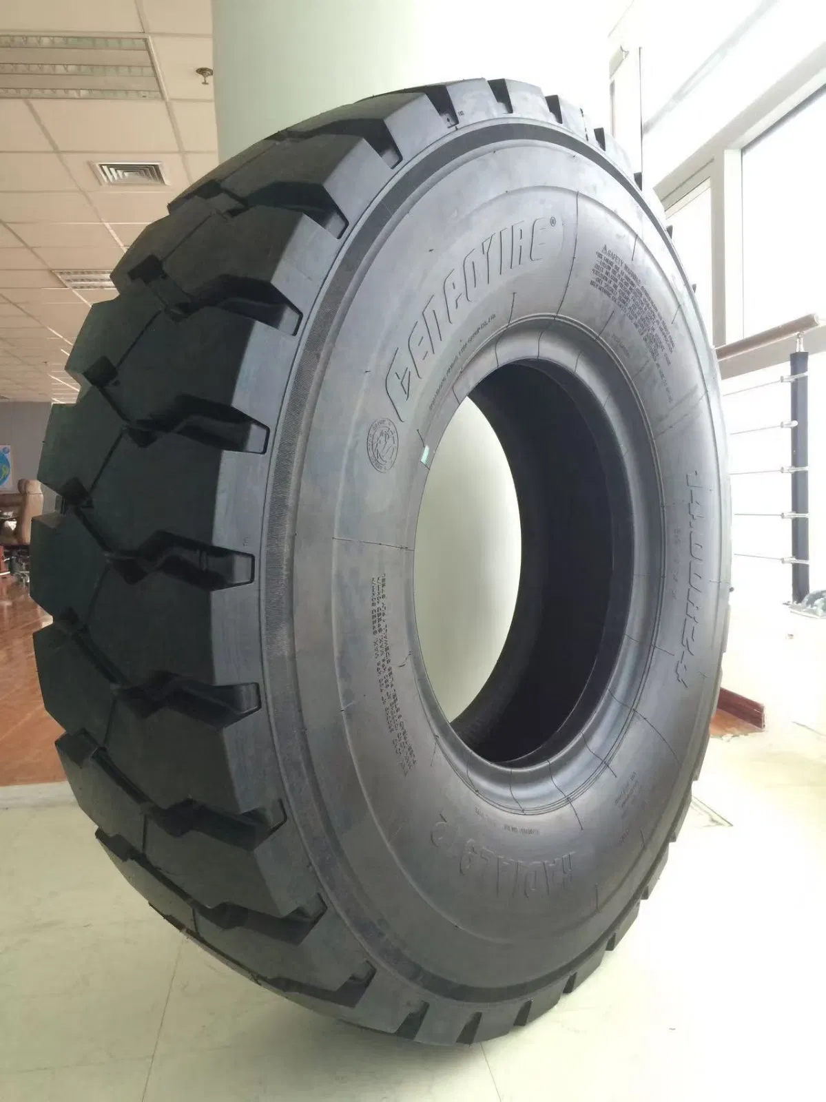 Bias Truck Tire Heavy Duty Tire Gencotire 6.50-15/7.00-15/7.50-20/6.50-14/7.50-16/9.00-20 TBB OTR