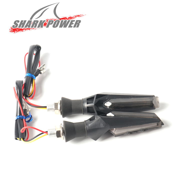 Светодиодный поворотник-череп для мотоцикла