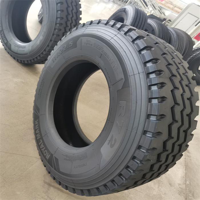 Wholesale Best Price 11r22.5 Steel Radial TBR Truck Tire