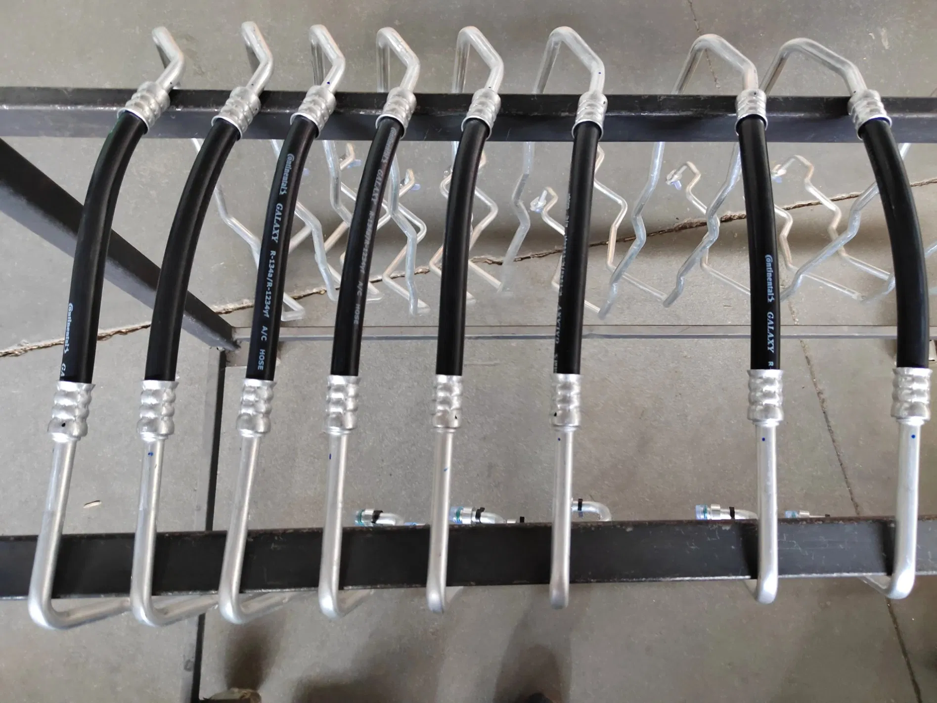 Маслопровод турбокомпрессора 05L145771D для Audi A3