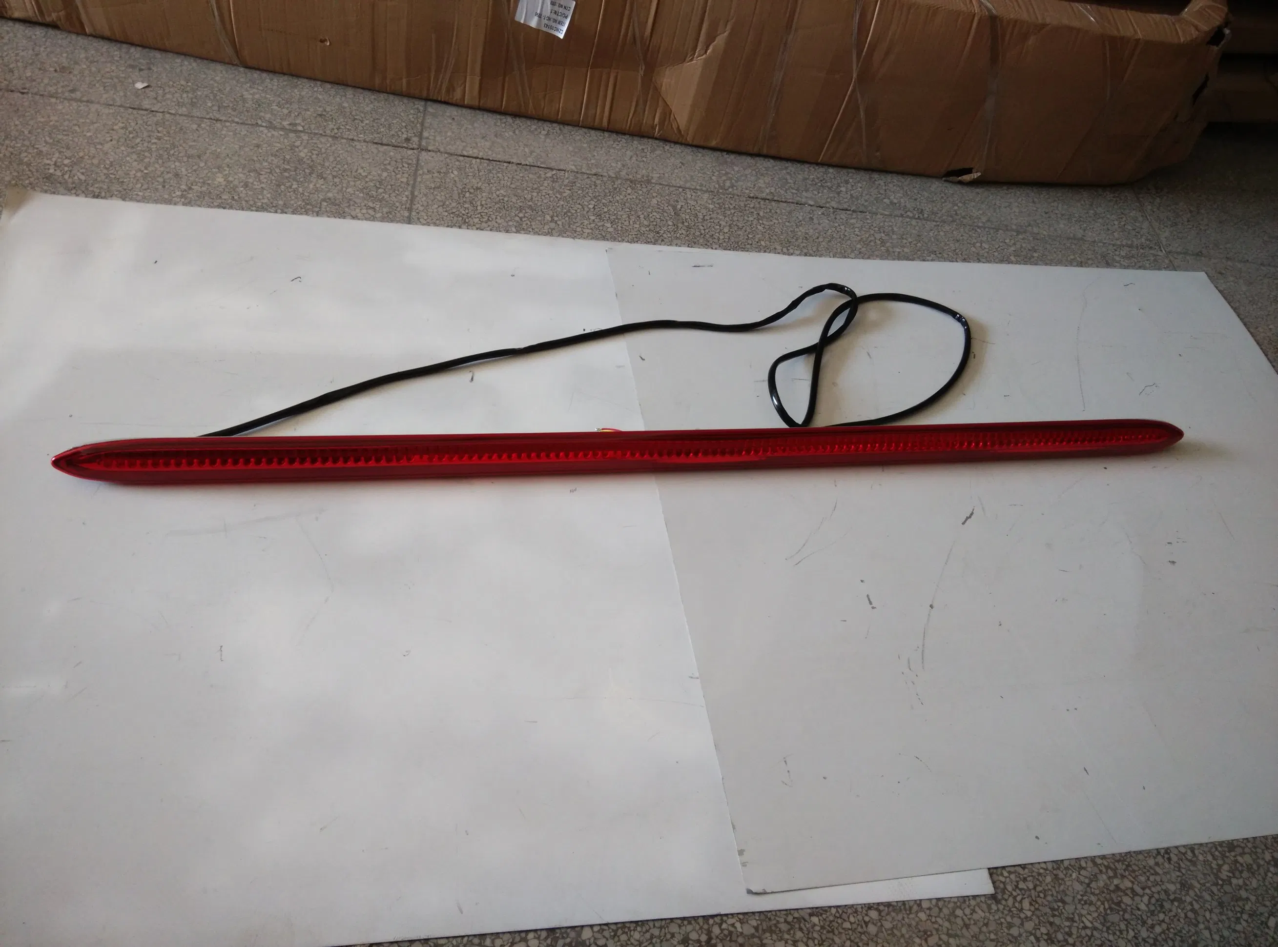 Дополнительный стоп-сигнал HC-B-9028 для автомобиля