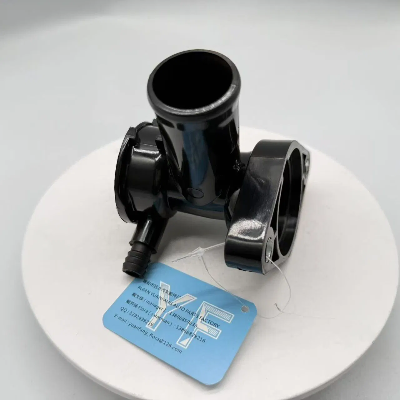 Корпус термостата 4663501 для Chrysler Neon, Stratus (94-01)