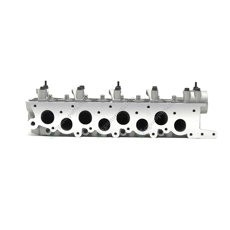 Головка блока цилиндров 4D56 4D55 алюминиевая MD109733