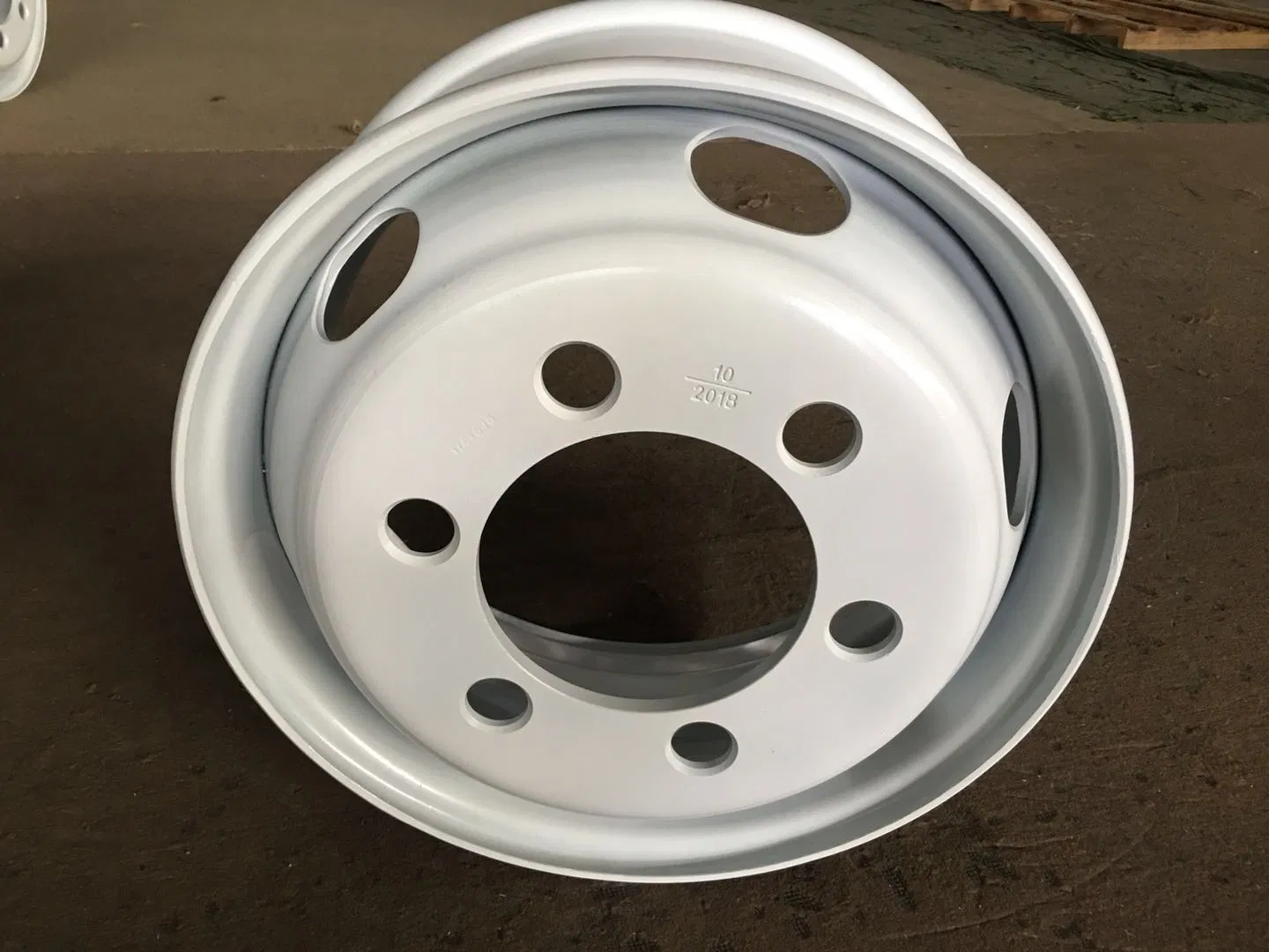 Стальной диск колесный 22.5x9.00 для грузовиков и прицепов