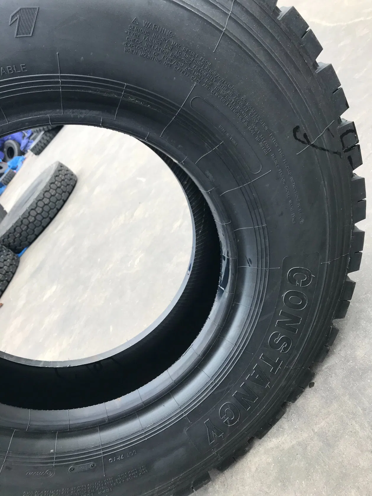 Traction Pattern Tire Full Certification Saso Gcc ECE Avilable Resonable Price Competitive