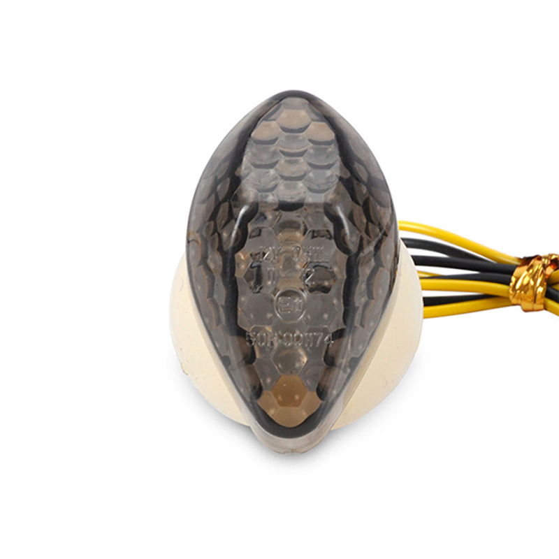 Универсальные светодиодные поворотники для авто