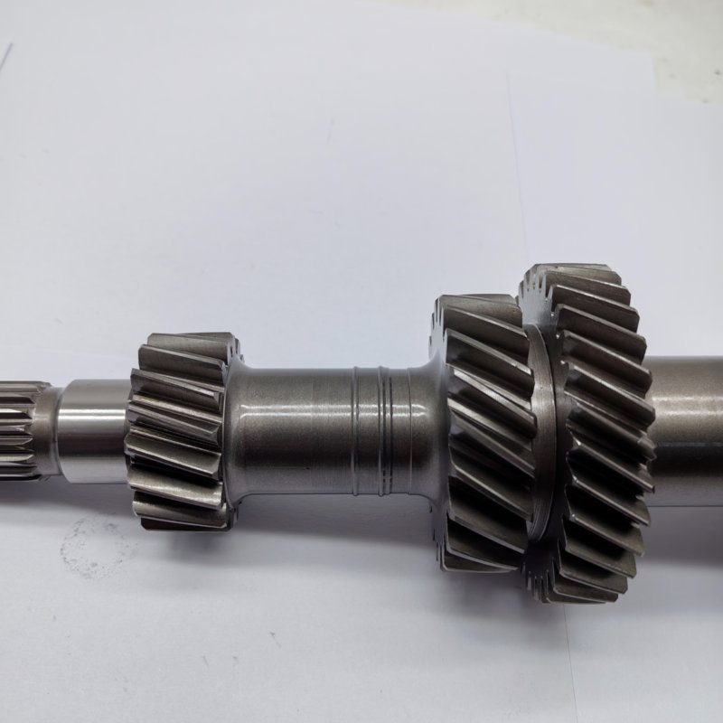 Промежуточный вал КПП Isuzu OEM 8-94435143-1