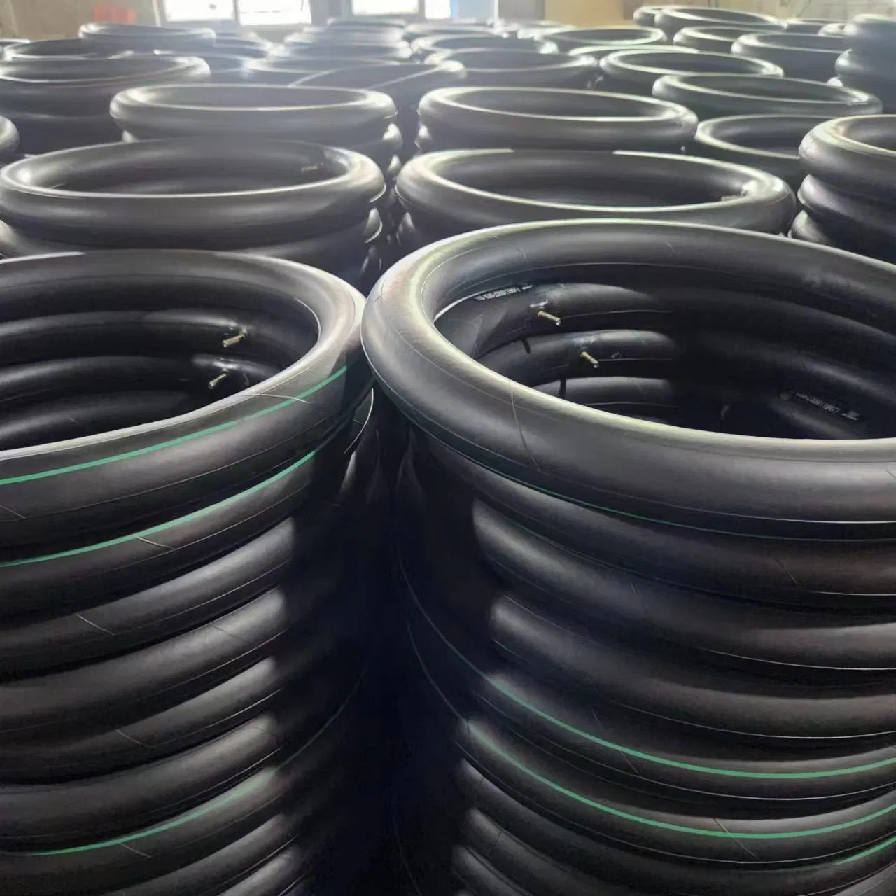 Камера для мотоцикла 2.75/3.00-17