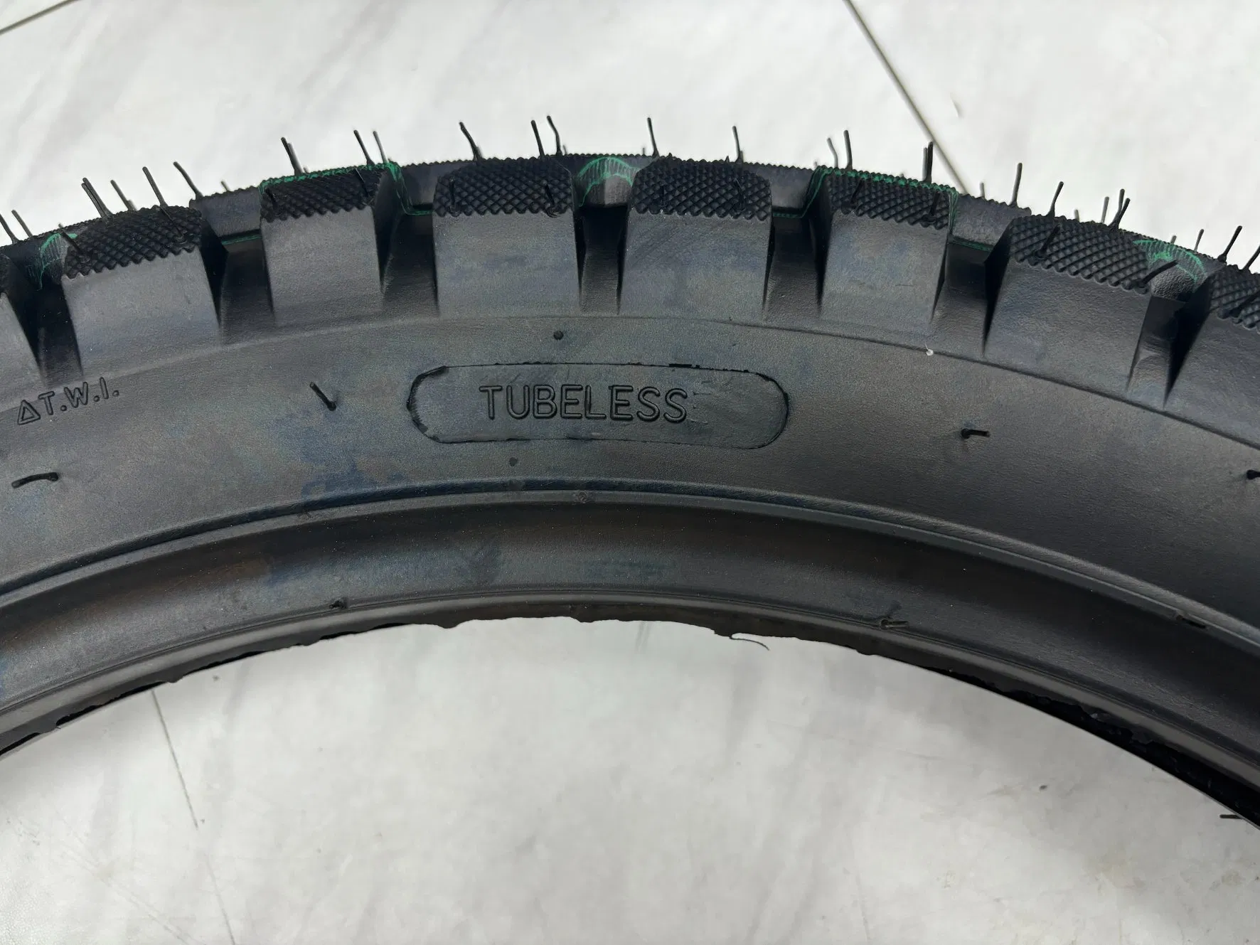 Мотошина 3.00-18 DS118 внедорожная, 6PR