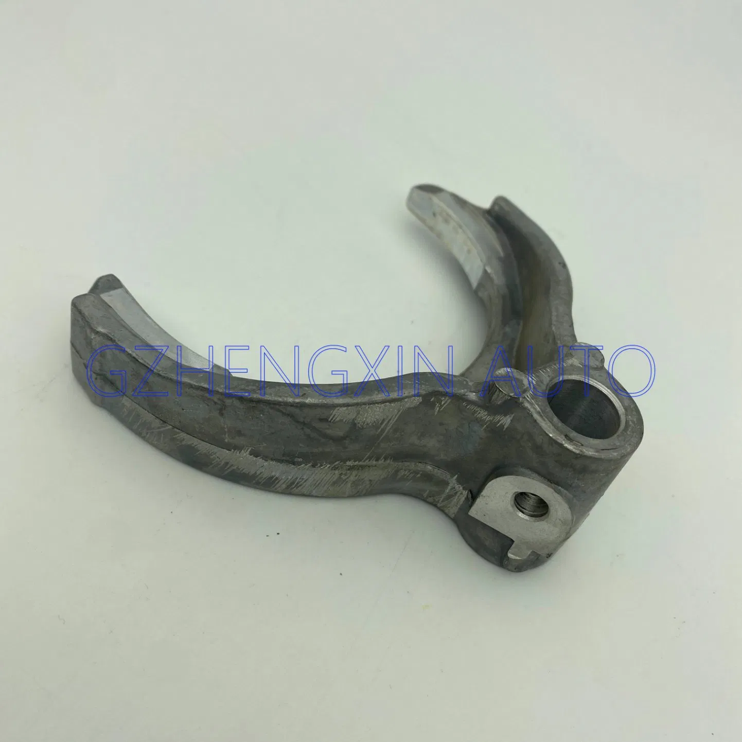 Вилка переключения передач 33213-35040