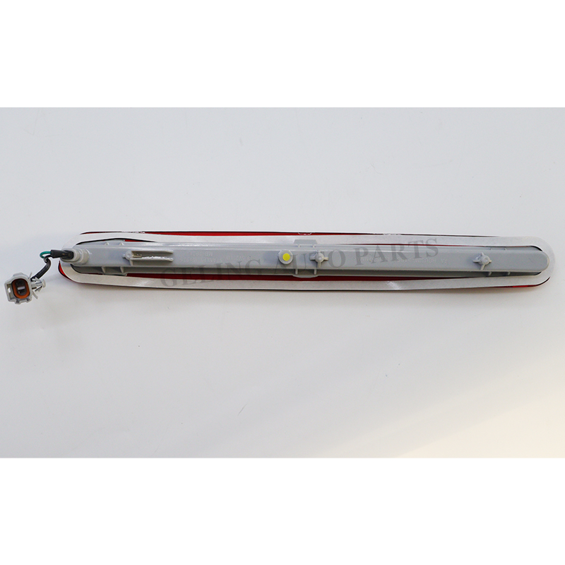 Стоп-сигнал задний для Toyota Hilux Revo 2015-2017