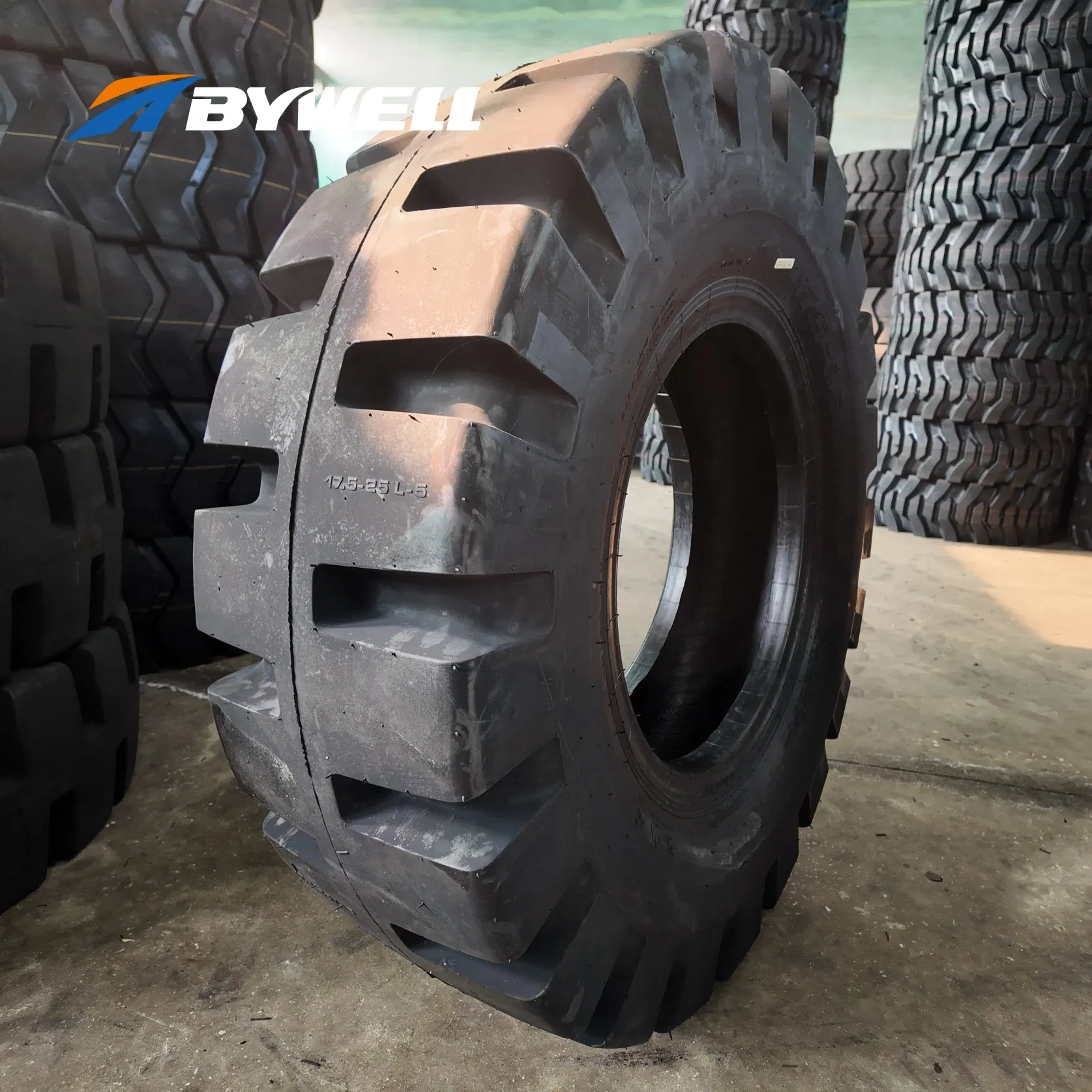 Heavy-Duty Industrial OTR Tire 700-12-12PR for Machinery Movers