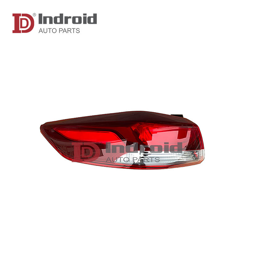 Фонарь задний наружный для Hyundai Elantra 2015