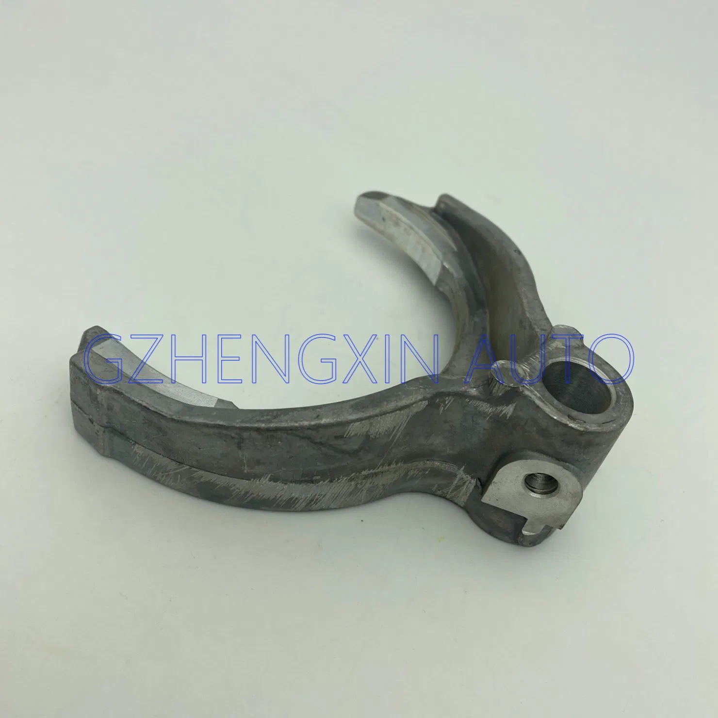 Вилка переключения передач 33213-35040