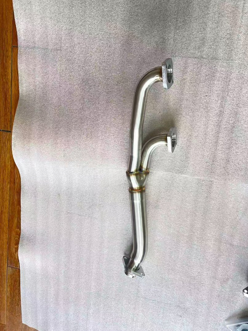 Выпускной коллектор для BMW E38 740/E39 540/M5/Z8