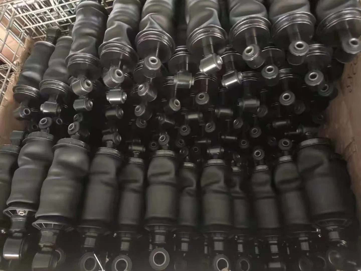 High Quality Truck Parts Shock Absorber Wg1642440085 Suspension for Sinotruk HOWO A7