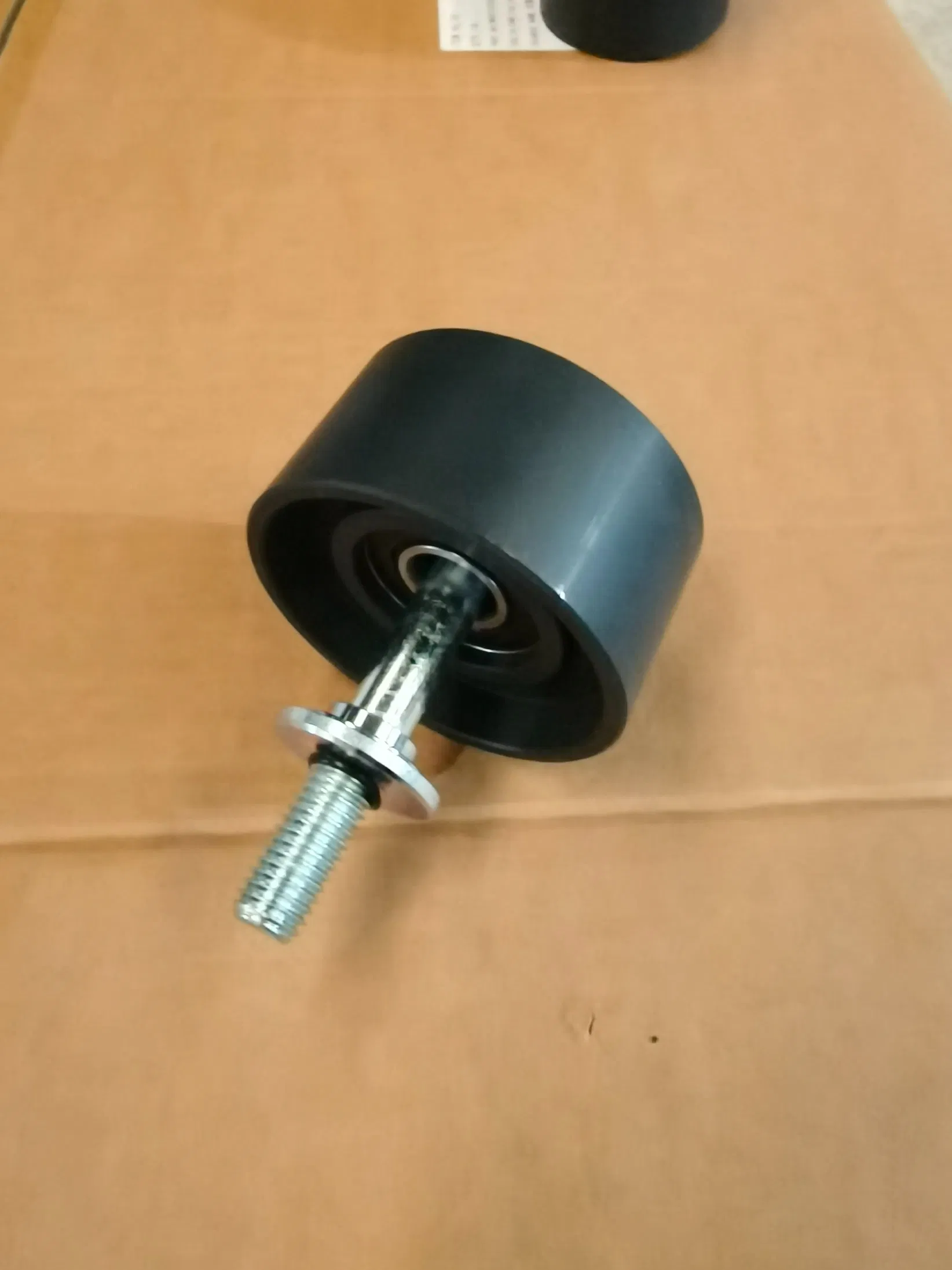 Ролик натяжителя двигателя Yuchai M6000-1002460