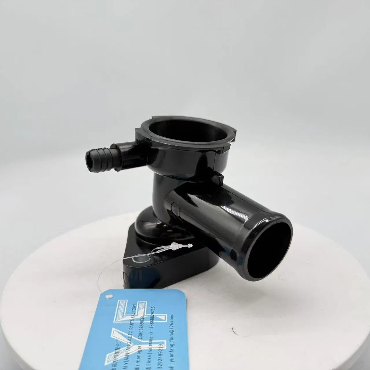 Корпус термостата 4663501 для Chrysler Neon, Stratus (94-01)