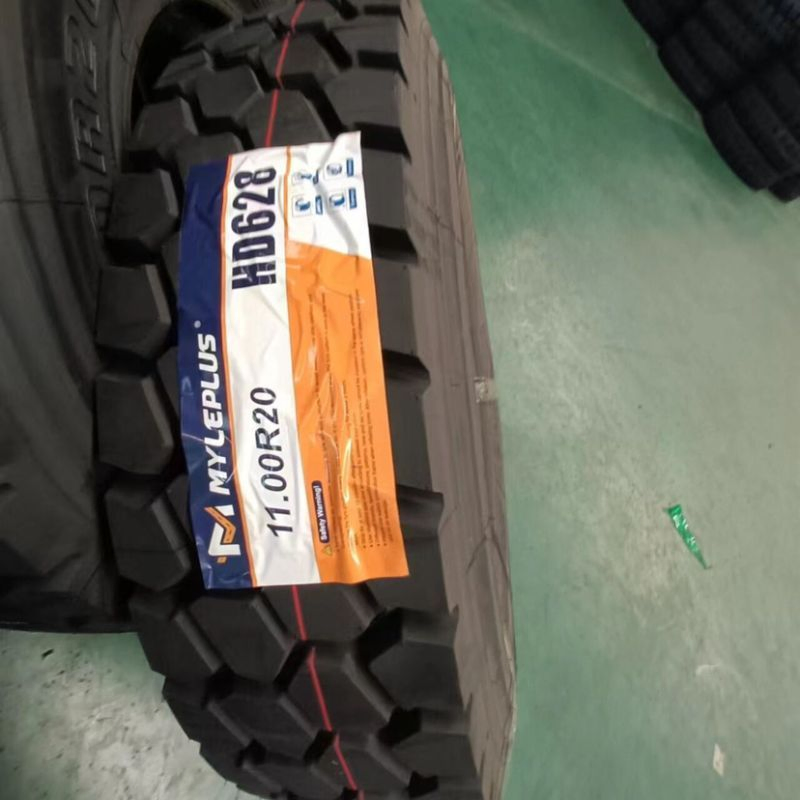 High Quality Chinese TBR/PCR/OTR/Truck Tyre/Tire for Radial/Bus 825r16 825r20 900r20 1000r20 11r22.5 12r22.5 295/80r22.5 315/80r22.5 385/65r22.5 1100r20