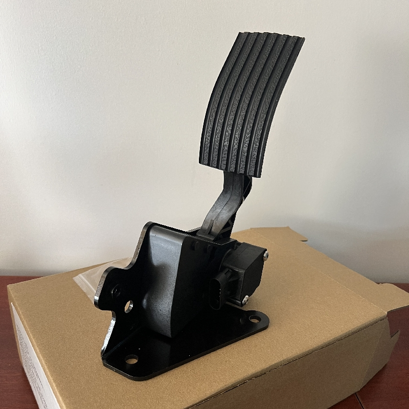 2606578c91 Electric Accelerator Pedal for IC Corporation