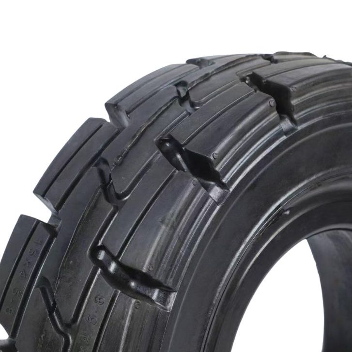 Шина цельнолитая 15*4.5-8G для погрузчика