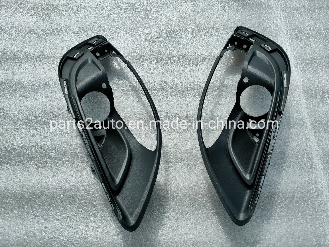 Противотуманная фара и рамка для Opel Astra J 2013-2018