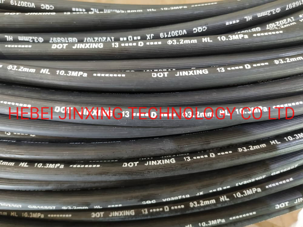 Oil Brake Hose SAE J1401 for Auto Parts 1/8"