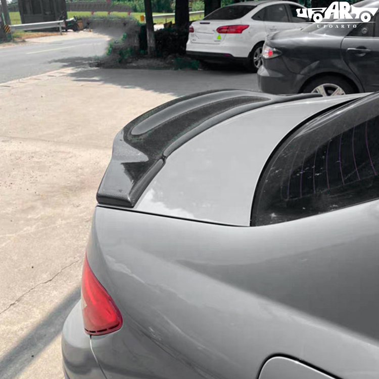 ABS Plastic Carbon Fiber R Style Rear Spoiler for Mercedes Benz C-Class W204 2008-2013