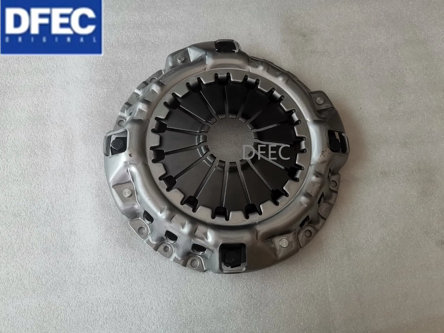 Isf2.8 Isf3.8 Diesel Engine Parts 330 Clutch Pressure Plate Jwj325cc01W0093