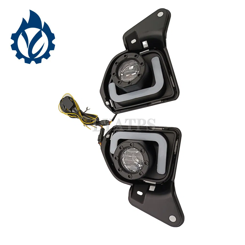 Противотуманная фара для Hiace 2014 (без стримера и LED)