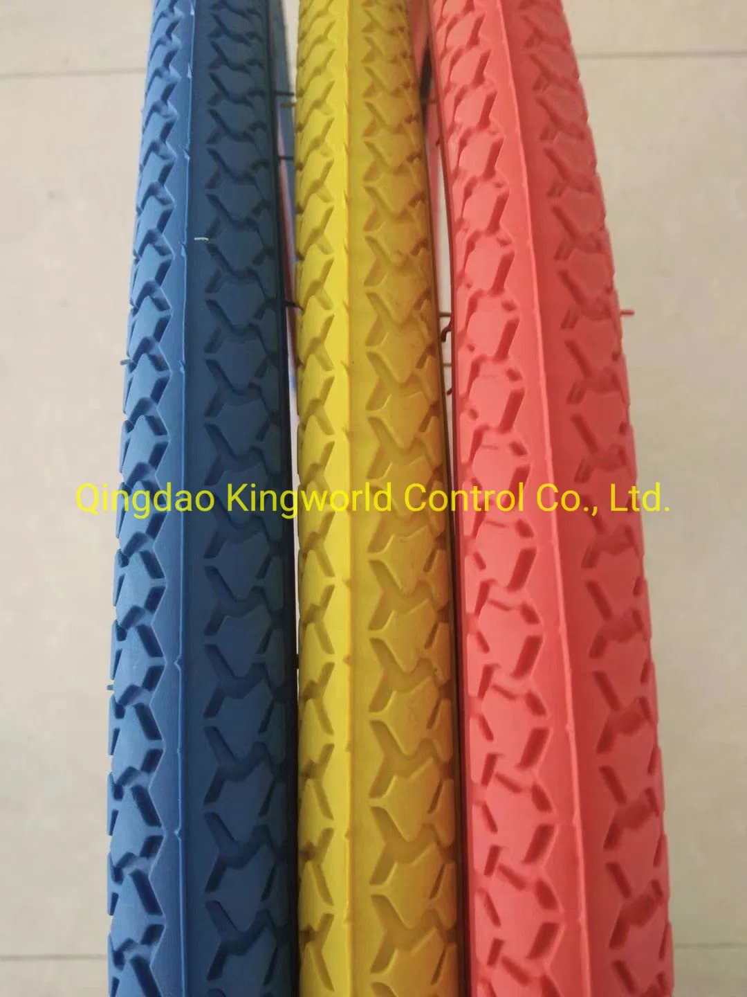 Велосипедная покрышка 24x1.75 черная, оптом