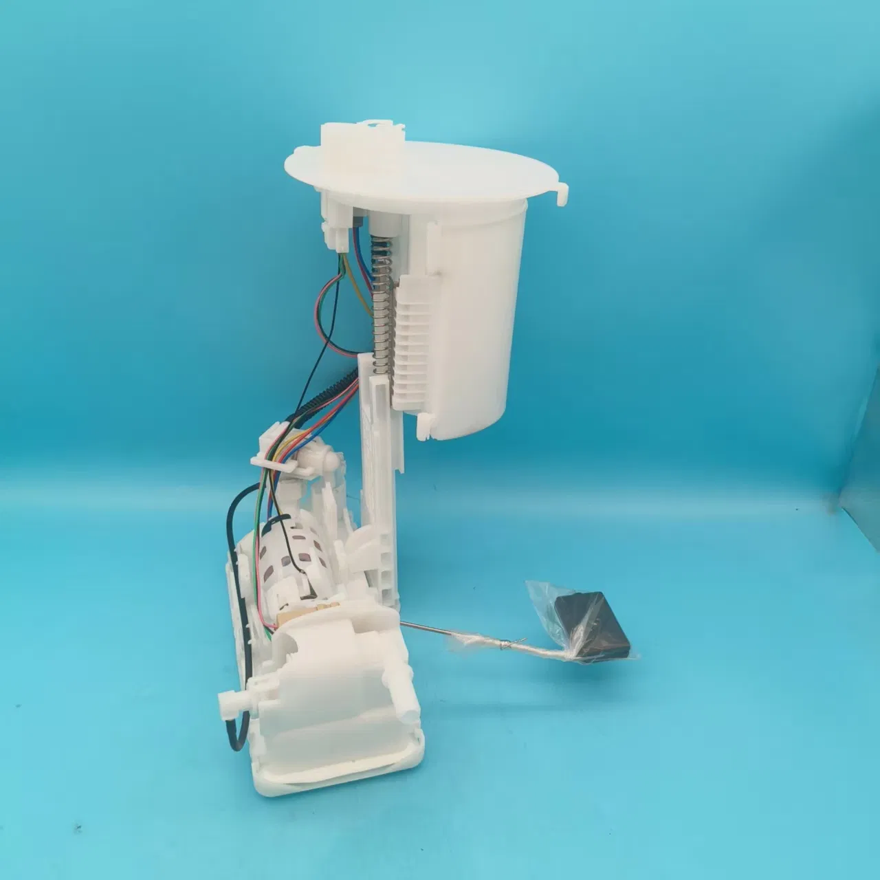 Fuel Pump Assembly 77020-0r070 for Toyota Lin Fang Vios Velandra 4WD Factory Direct Sales