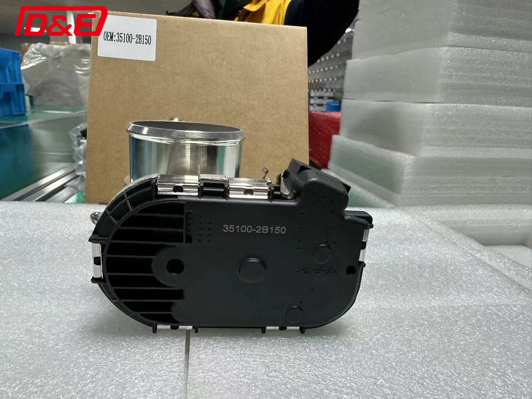 Дроссельная заслонка 35100-2B150 для Hyundai i30, KIA Rio