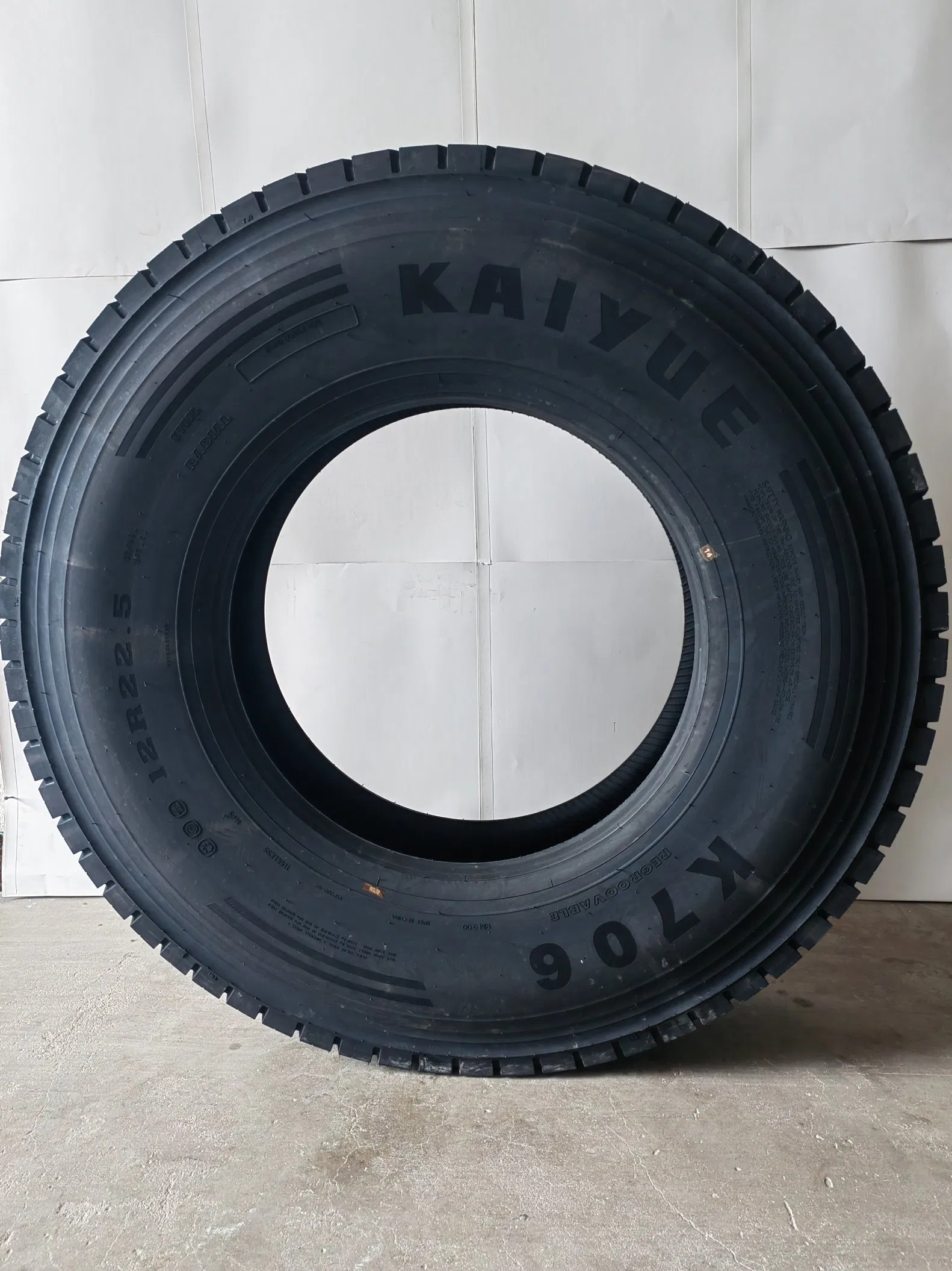 Durable All-Position Truck Tires 12r22.5 18pr