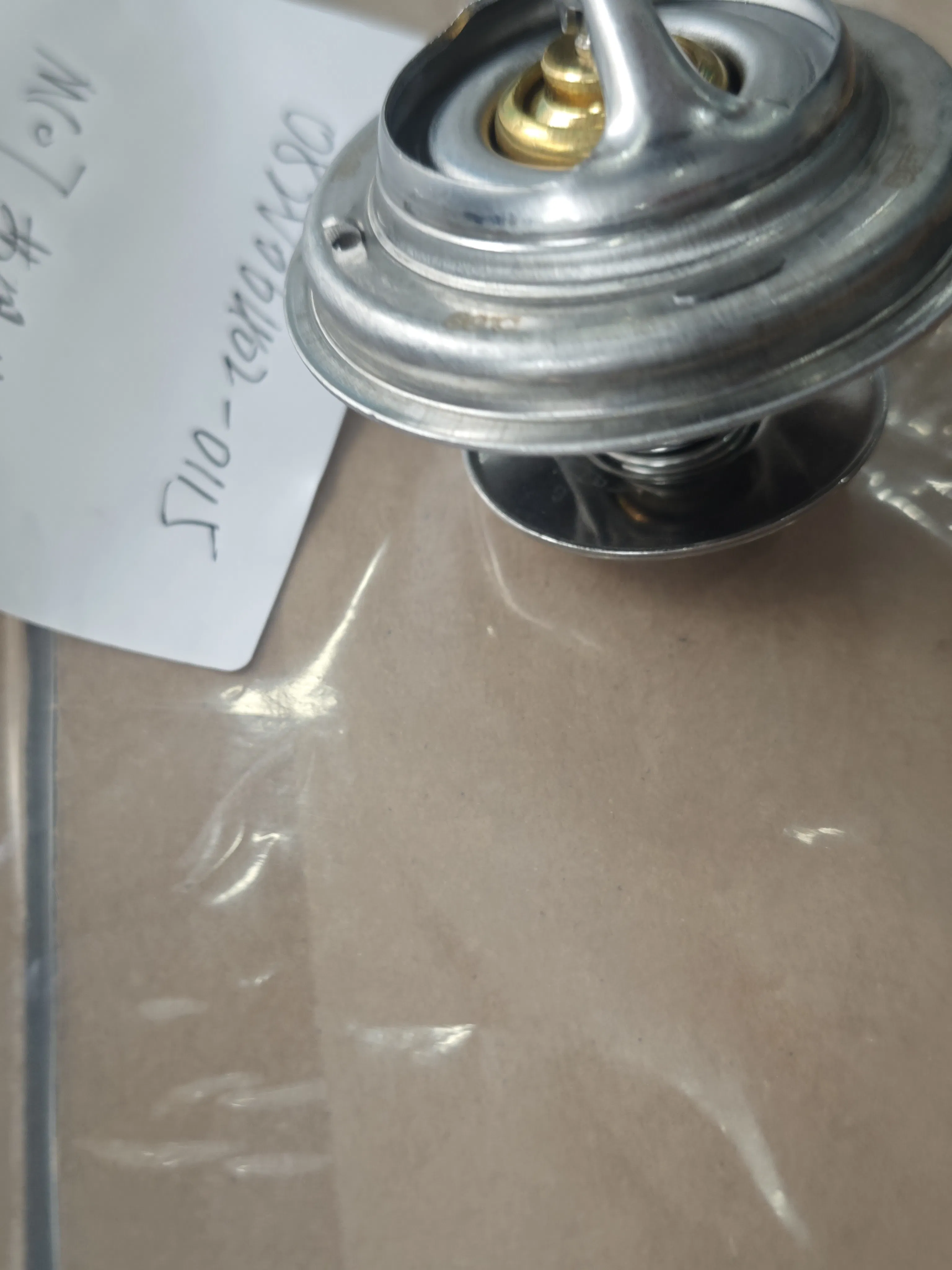 Термостат охлаждения двигателя Sinotruk 80301018