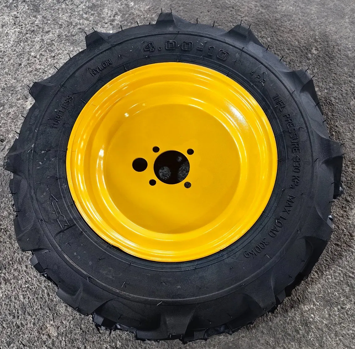 Колеса 4.00-10 с шинами для мотоблока
